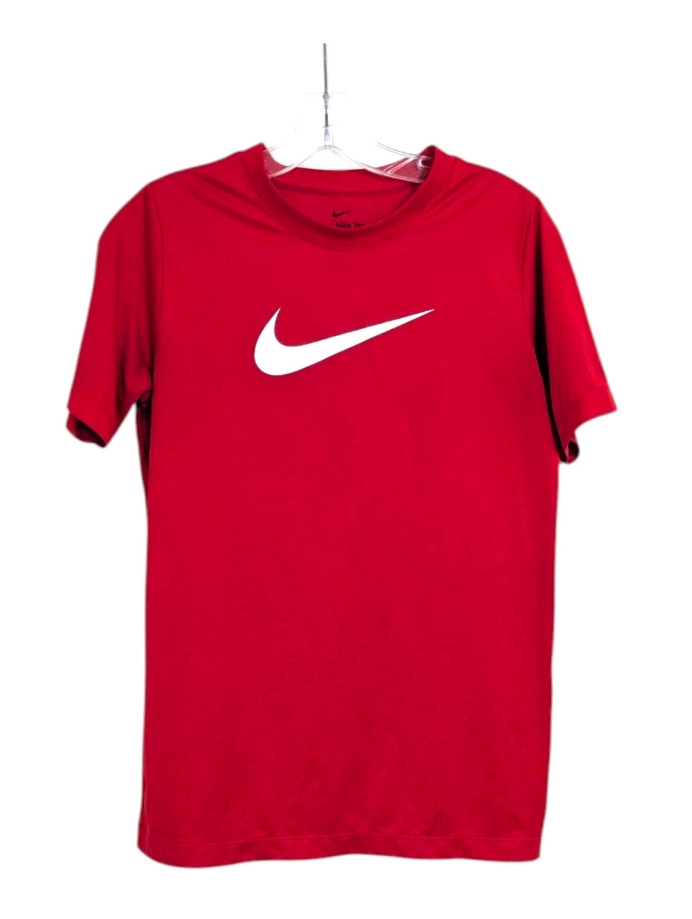 The Nike Tee Red Dri-Fit Performance T-Shirt - Size XL Youth Boys